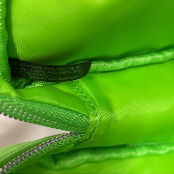 Tata Harper Green Make Up Cosmetic Travel Bag with gold zipper OS - Picture 10 of 10